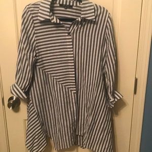 Anne French Striped Button-Front Tunic Top in Navy and White